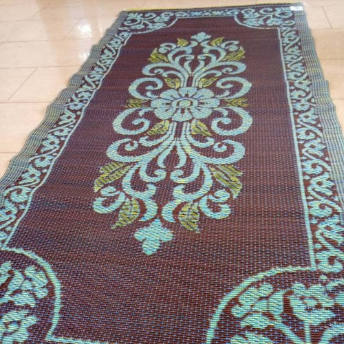 Tapis africain plastique - en,